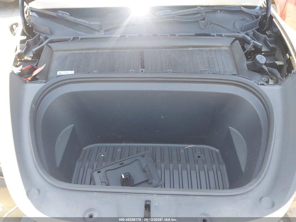 7SAYGAEE2NF486704 2022 TESLA MODEL Y photo no. 10
