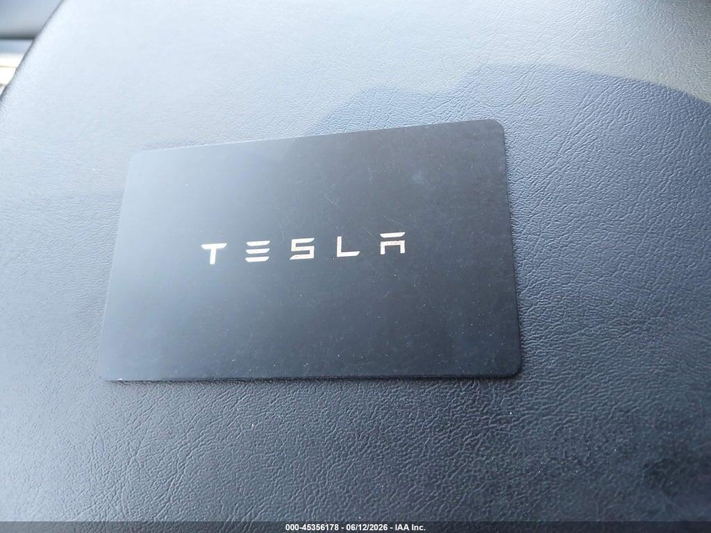 7SAYGAEE2NF486704 2022 TESLA MODEL Y photo no. 11