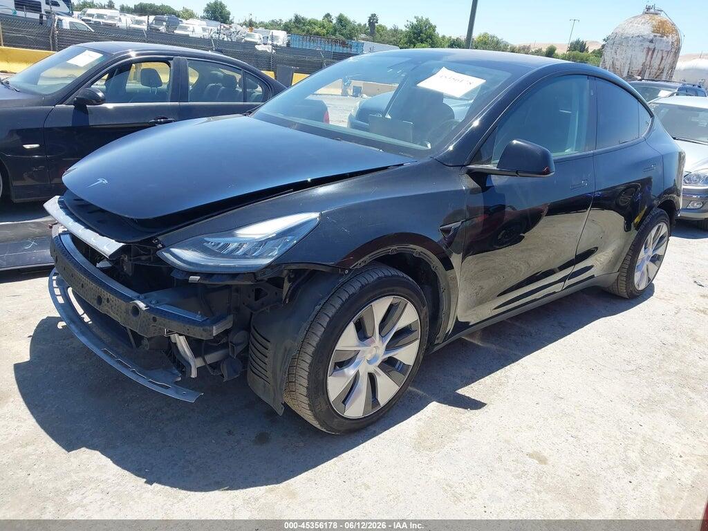 7SAYGAEE2NF486704 2022 TESLA MODEL Y photo no. 2
