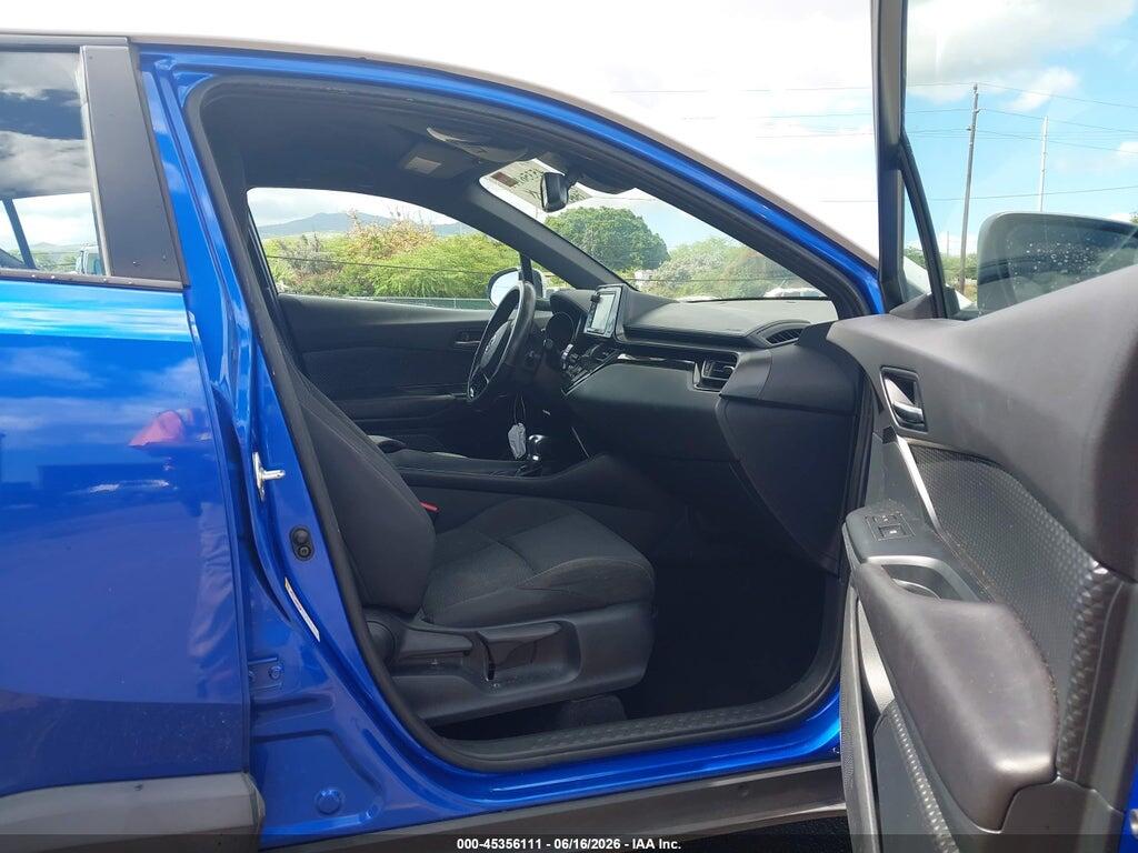 NMTKHMBX9JR034616 2018 TOYOTA C-HR photo no. 5