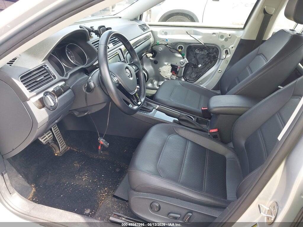 1VWMA7A37KC014556 2019 VOLKSWAGEN PASSAT photo no. 5