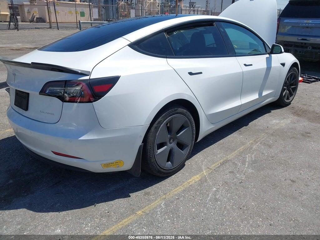 5YJ3E1EB5NF168420 2022 TESLA MODEL 3 photo no. 4