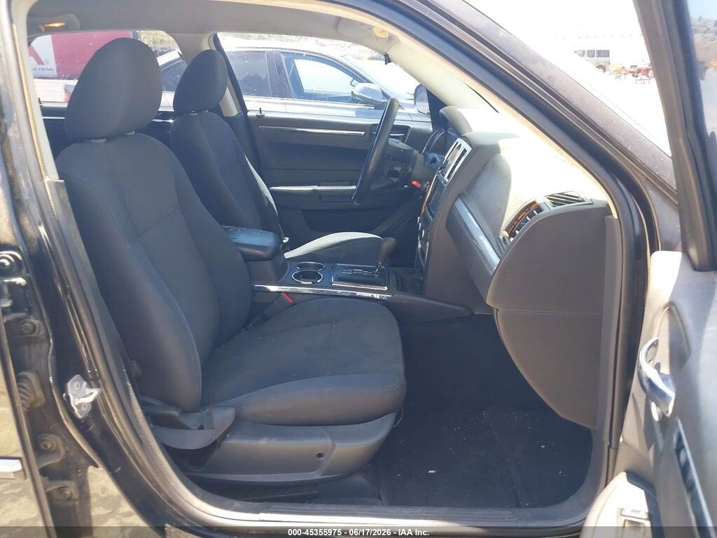 2C3CA4CD4AH185364 2010 CHRYSLER 300 photo no. 5
