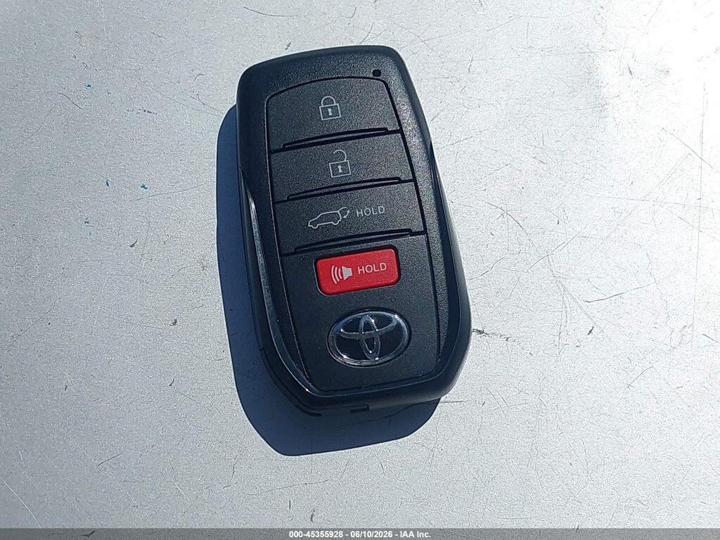 5TDACAB52TS076928 2026 TOYOTA GRAND HIGHLANDER HYBRID photo no. 11