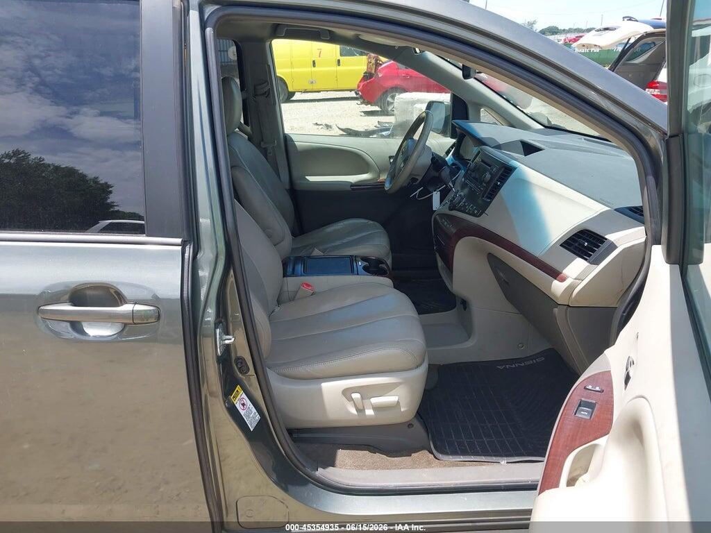 5TDYK3DC5DS302213 2013 TOYOTA SIENNA photo no. 5