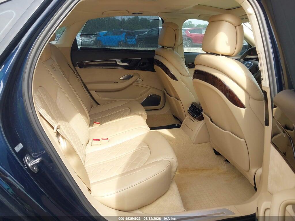 WAURVAFD2BN013005 2011 AUDI A8 L photo no. 8