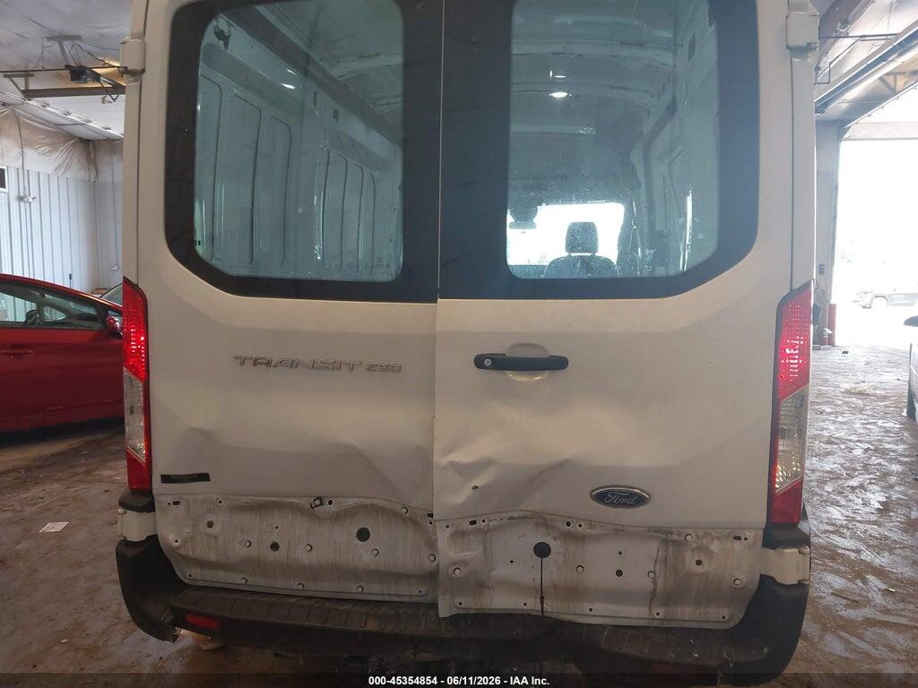 1FTBR1C83LKB59996 2020 FORD TRANSIT-250 photo no. 6
