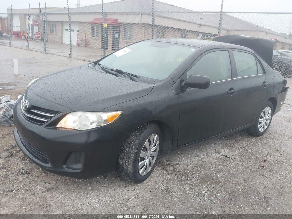 2T1BU4EE9DC981885 2013 TOYOTA COROLLA photo no. 2