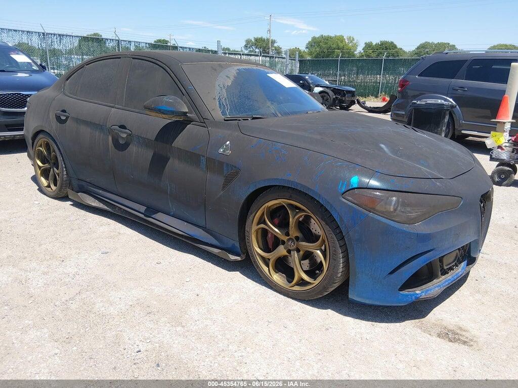 ZARFAEAV6J7580948 2018 ALFA ROMEO GIULIA photo no. 1