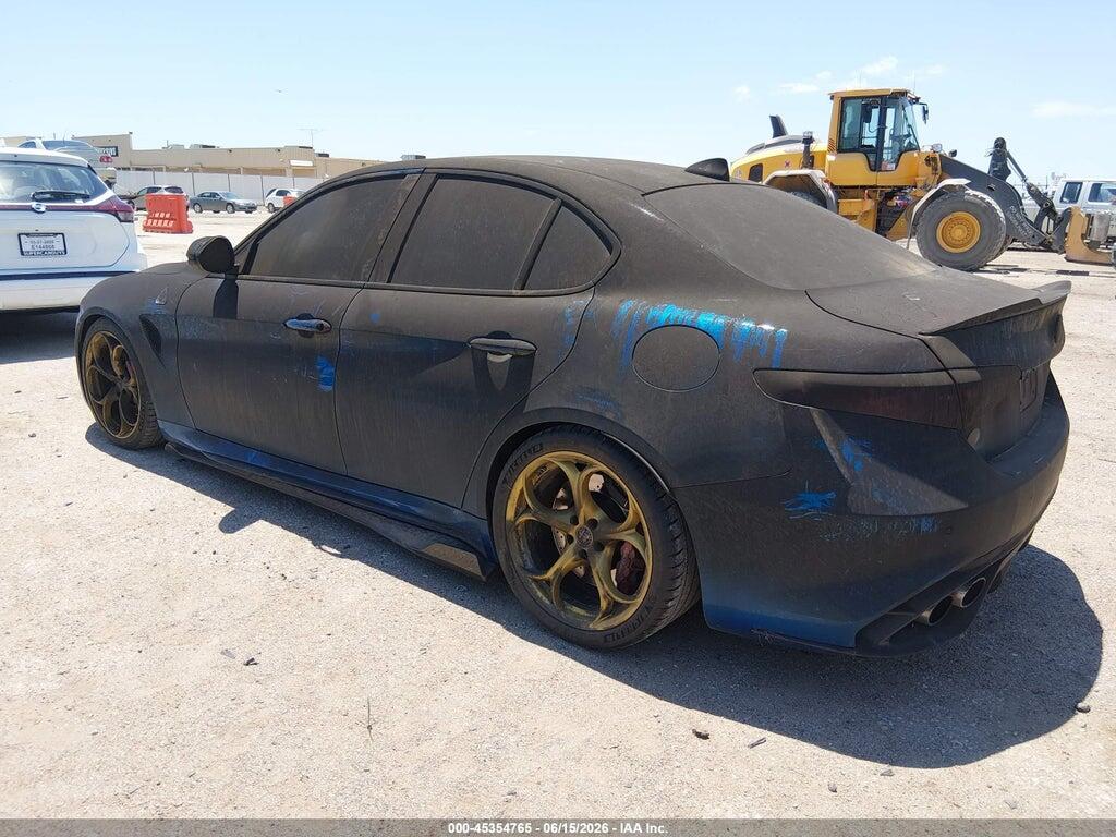 ZARFAEAV6J7580948 2018 ALFA ROMEO GIULIA photo no. 3