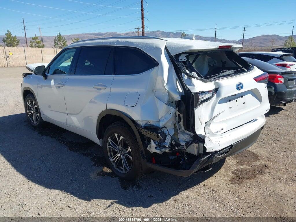 5TDABRCH2NS562409 2022 TOYOTA HIGHLANDER photo no. 3