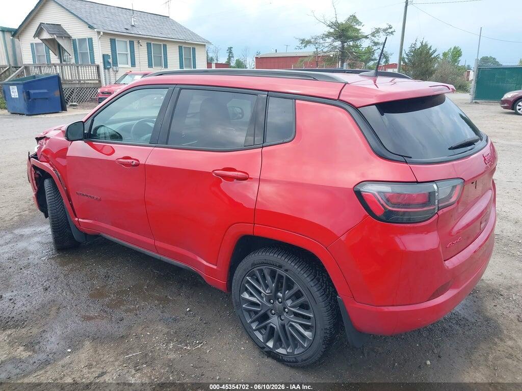 3C4NJDCB6NT204092 2022 JEEP COMPASS photo no. 3
