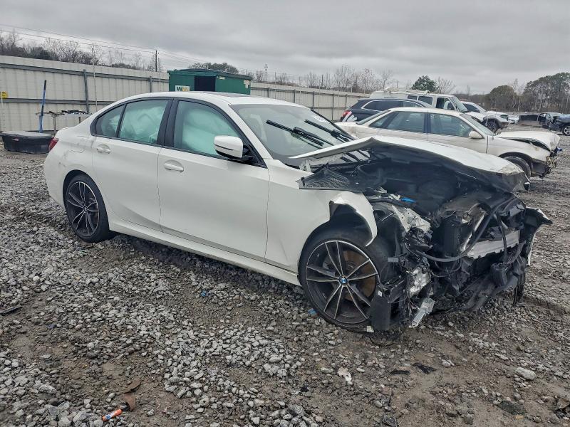 2023 BMW 330I — Фото 4 из 12
