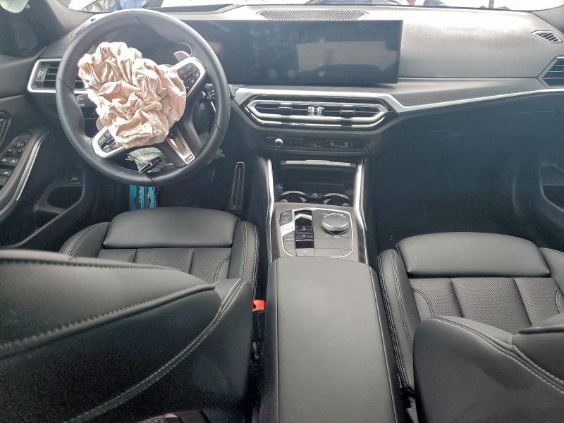 2023 BMW 330I — Фото 8 из 12