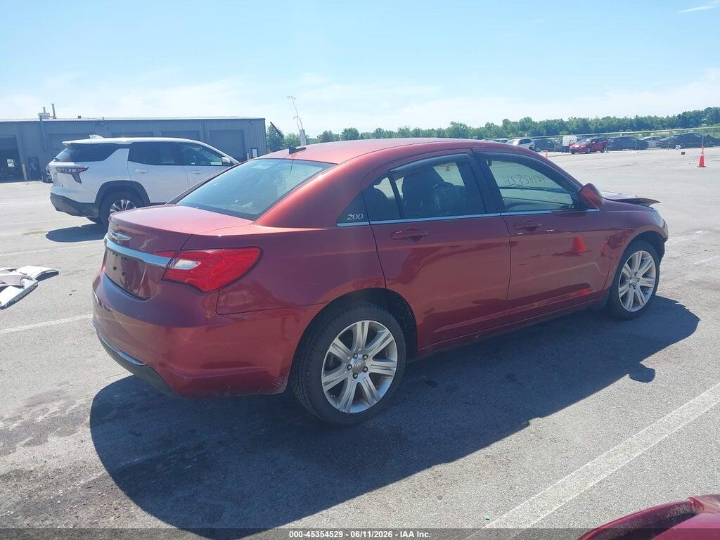 1C3CCBBB7CN131095 2012 CHRYSLER 200 photo no. 4