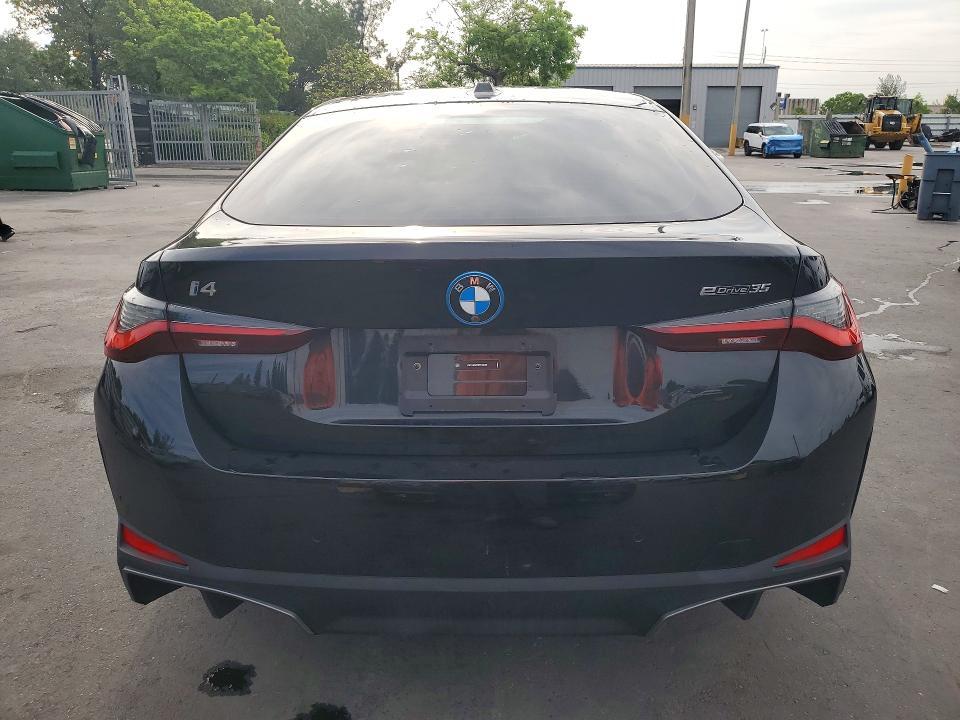2023 BMW I4 EDRIVE 35 — Фото 6 из 12