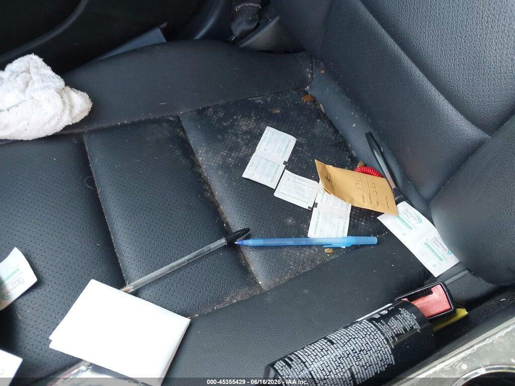 WDDGF5EB7BR137364 2011 MERCEDES-BENZ C 300 photo no. 12