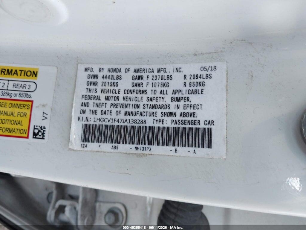 1HGCV1F47JA138288 2018 HONDA ACCORD photo no. 9