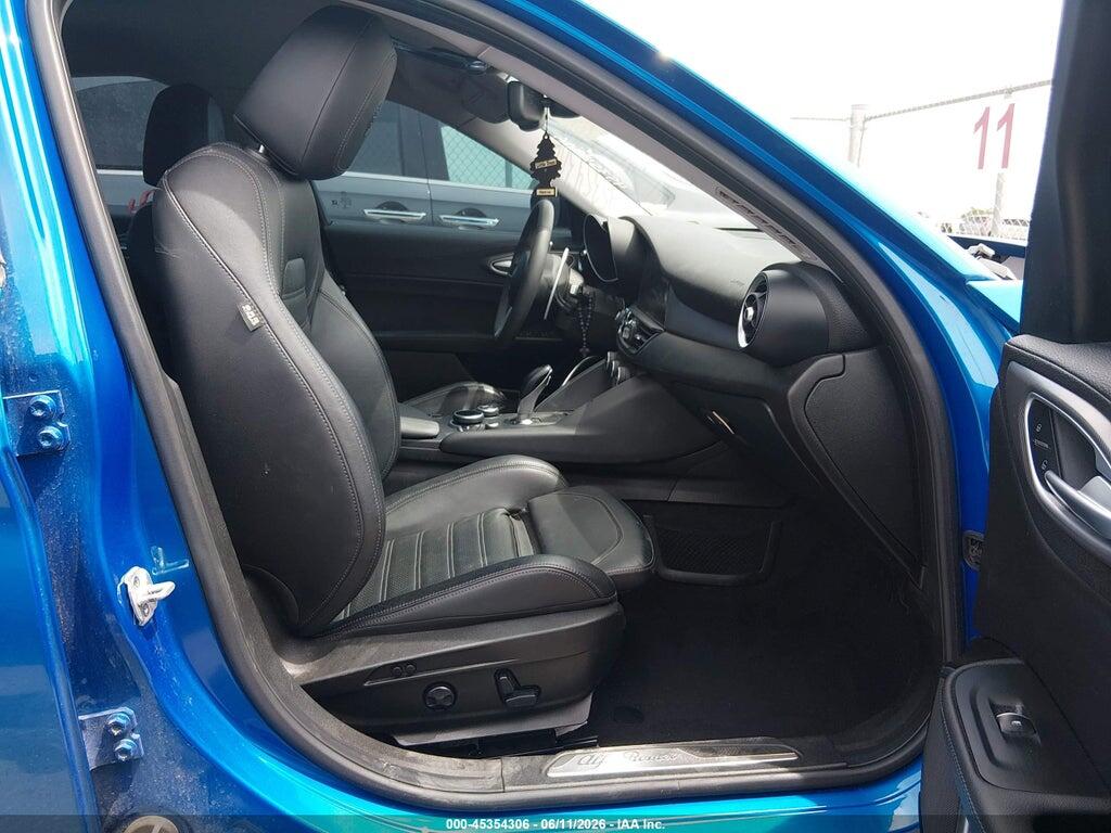 ZARFAECN7J7578414 2018 ALFA ROMEO GIULIA photo no. 5