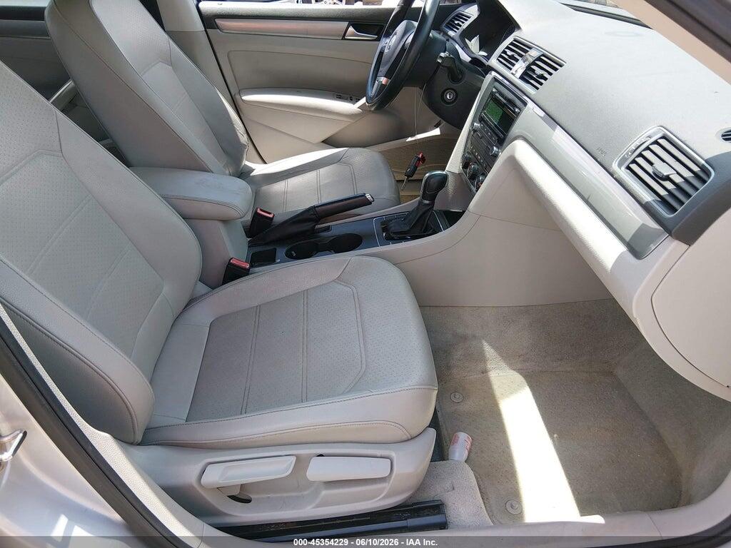 1VWAS7A31FC030550 2015 VOLKSWAGEN PASSAT photo no. 5