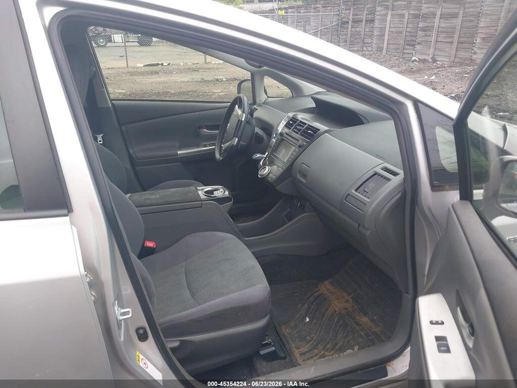 JTDZN3EU5E3317963 2014 TOYOTA PRIUS V photo no. 5