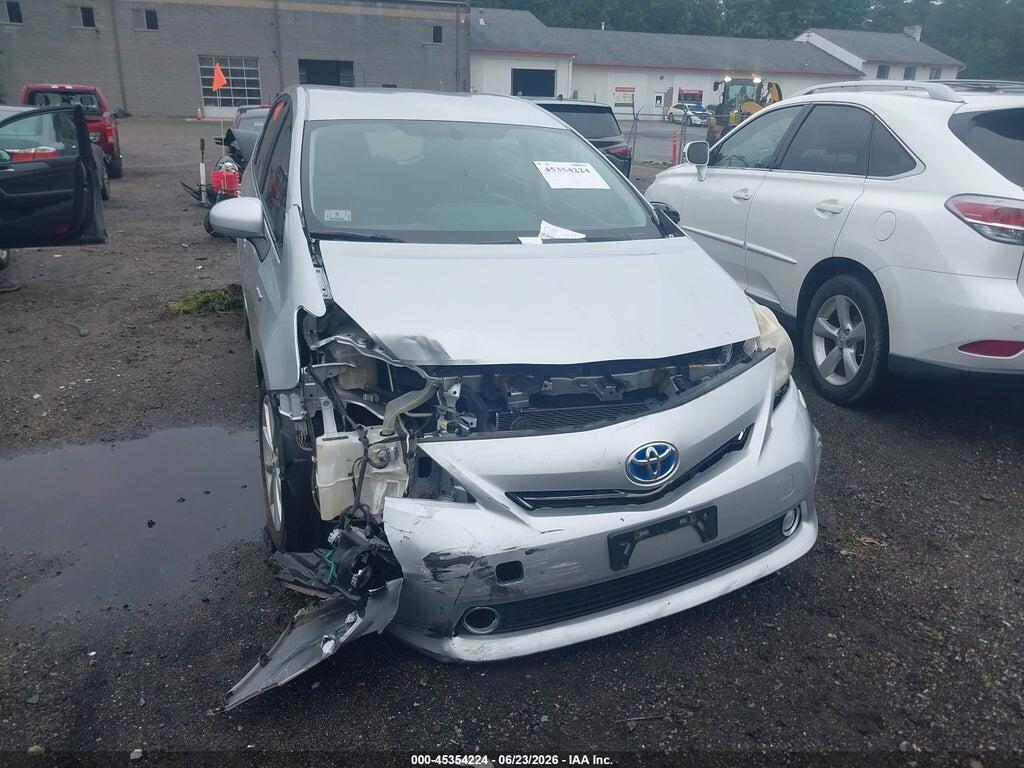JTDZN3EU5E3317963 2014 TOYOTA PRIUS V photo no. 6