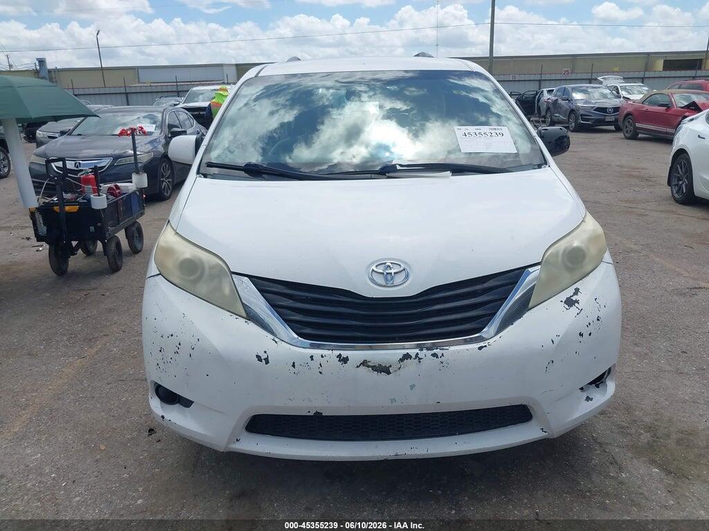 5TDKK3DC4BS105178 2011 TOYOTA SIENNA photo no. 12