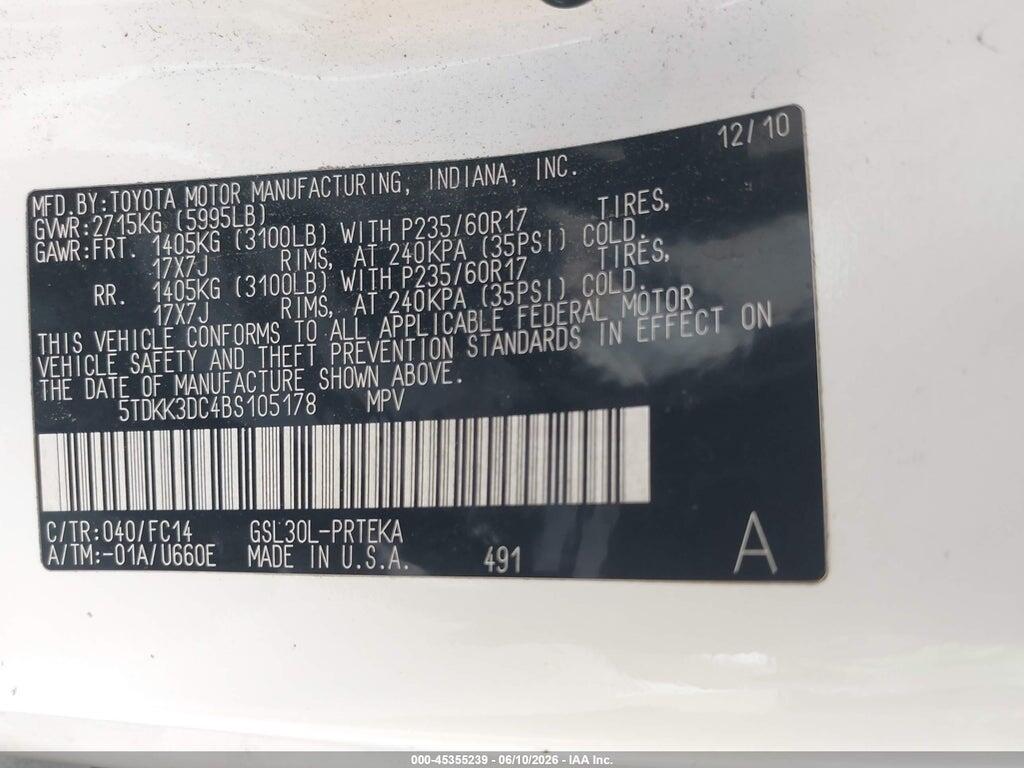 5TDKK3DC4BS105178 2011 TOYOTA SIENNA photo no. 9