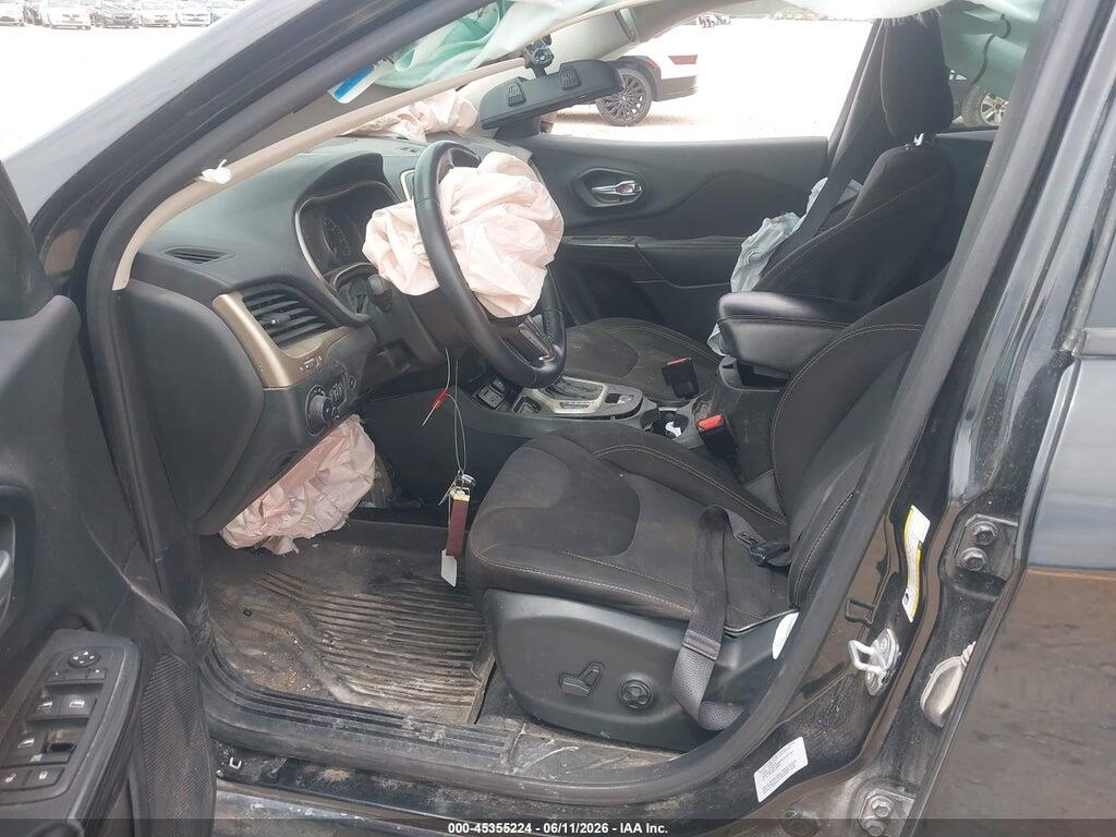 1C4PJLCSXFW742079 2015 JEEP CHEROKEE photo no. 5