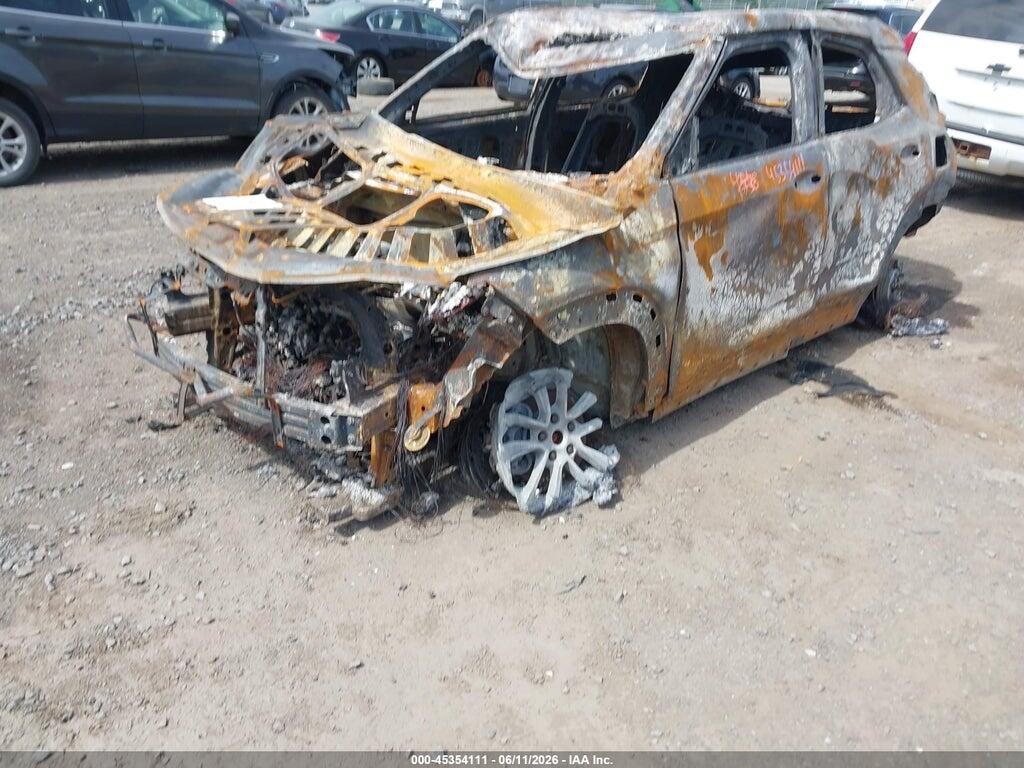 KL79MNSL7SB003398 2025 CHEVROLET TRAILBLAZER photo no. 2
