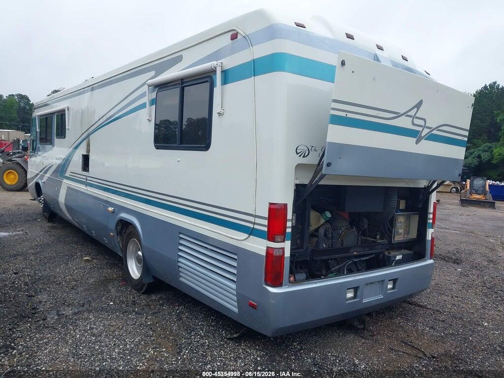 1RF120617W1013855 1998 ROADMASTER RAIL EXECUTIVE SIGNATURE photo no. 3