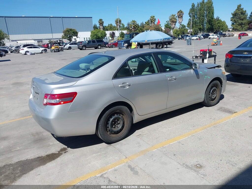 4T4BF3EK0BR109834 2011 TOYOTA CAMRY photo no. 4