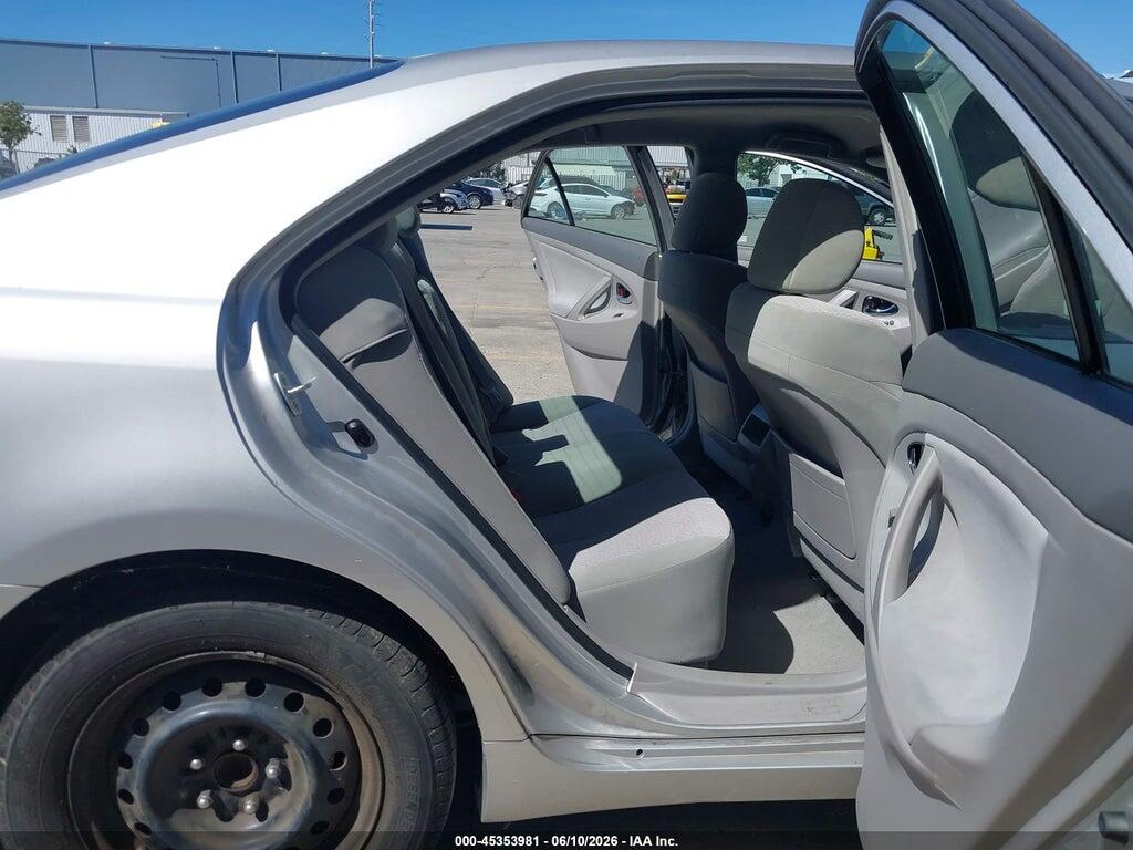 4T4BF3EK0BR109834 2011 TOYOTA CAMRY photo no. 8