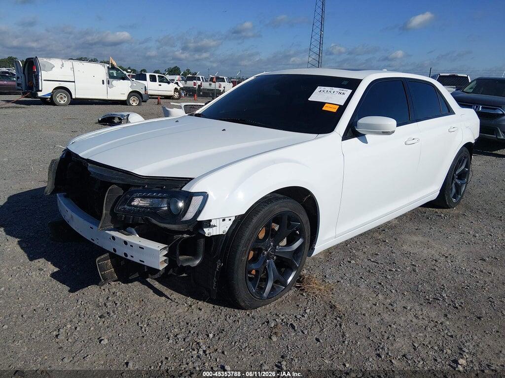 2C3CCABG2NH245412 2022 CHRYSLER 300 photo no. 2