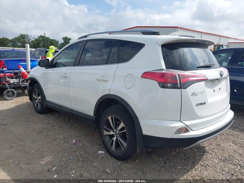 JTMRFREV0JJ746247 2018 TOYOTA RAV4 photo no. 3
