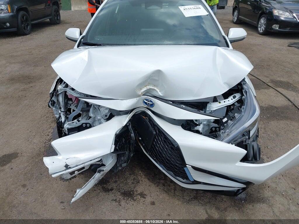 JTDBCMFE3SJ046087 2025 TOYOTA COROLLA photo no. 6