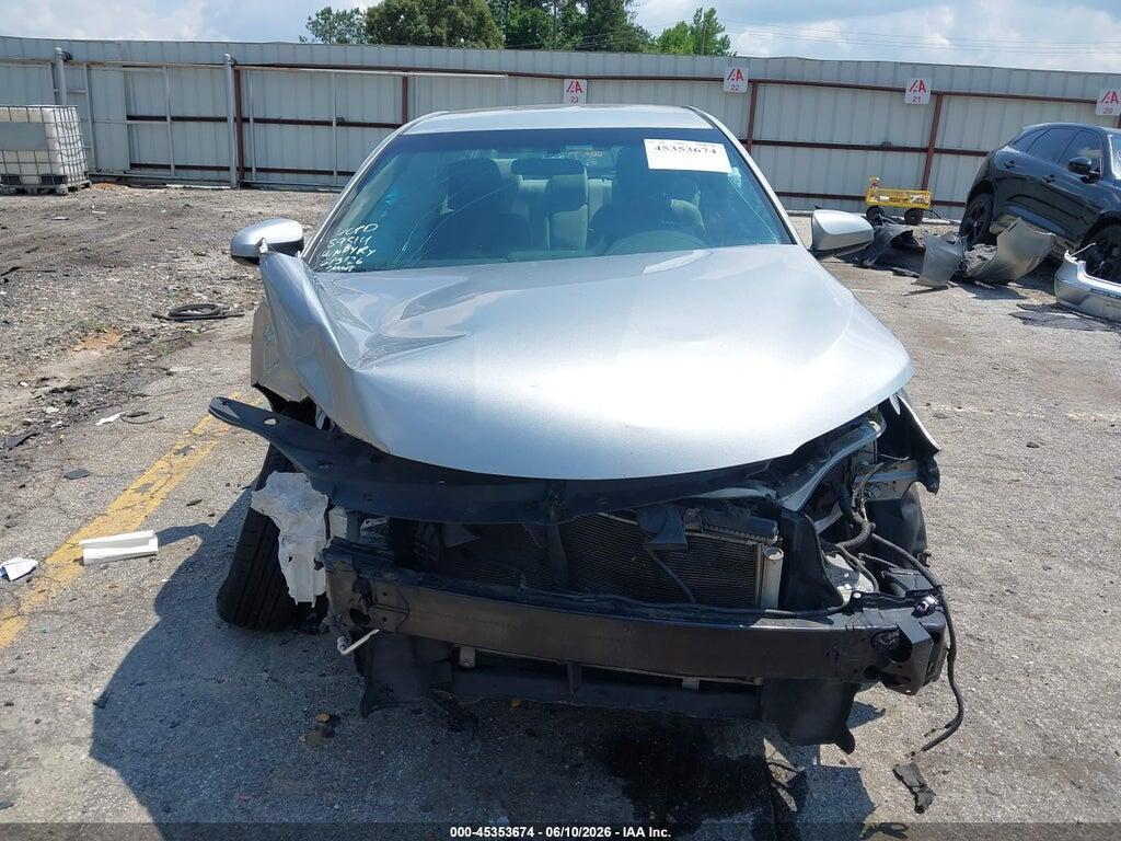 4T1BF1FK3HU738395 2017 TOYOTA CAMRY photo no. 11