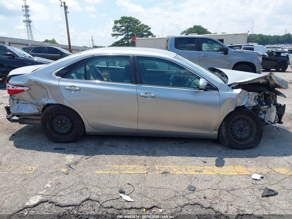 4T1BF1FK3HU738395 2017 TOYOTA CAMRY photo no. 12