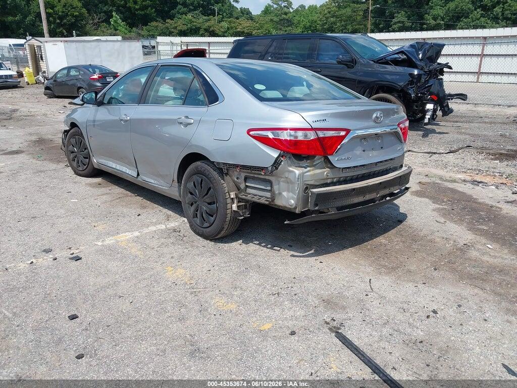4T1BF1FK3HU738395 2017 TOYOTA CAMRY photo no. 3