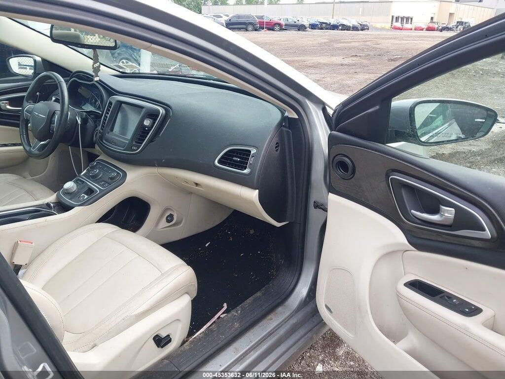 1C3CCCEG1GN100668 2016 CHRYSLER 200 photo no. 5