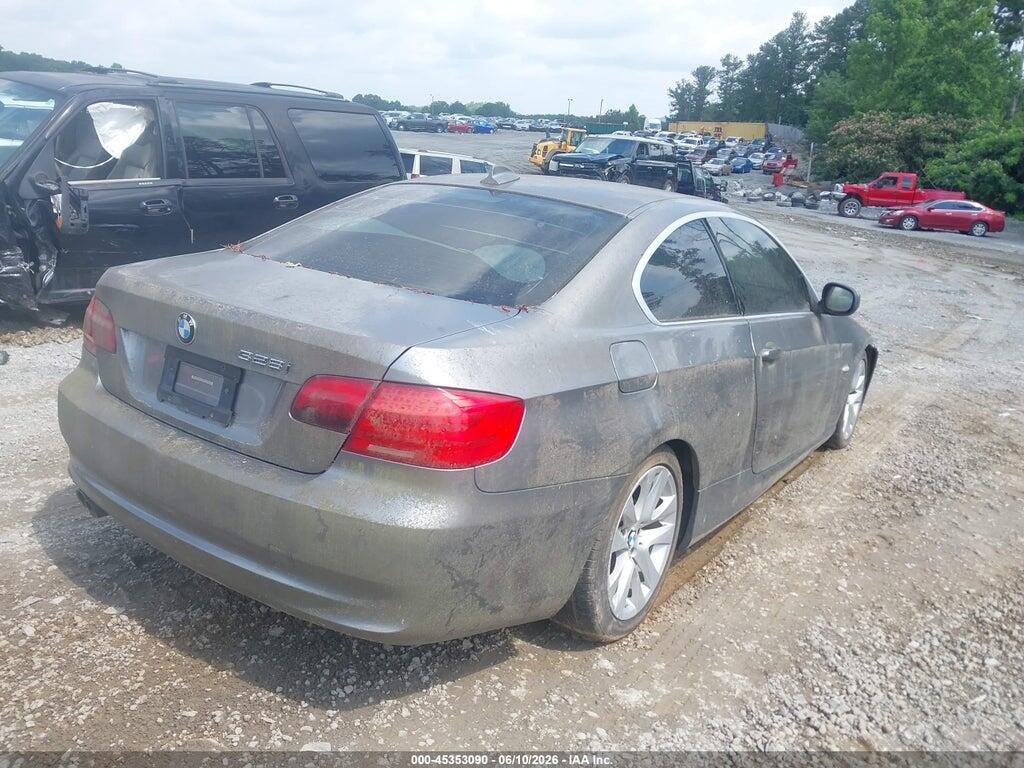 WBAKE3C50BE558825 2011 BMW 328I photo no. 4