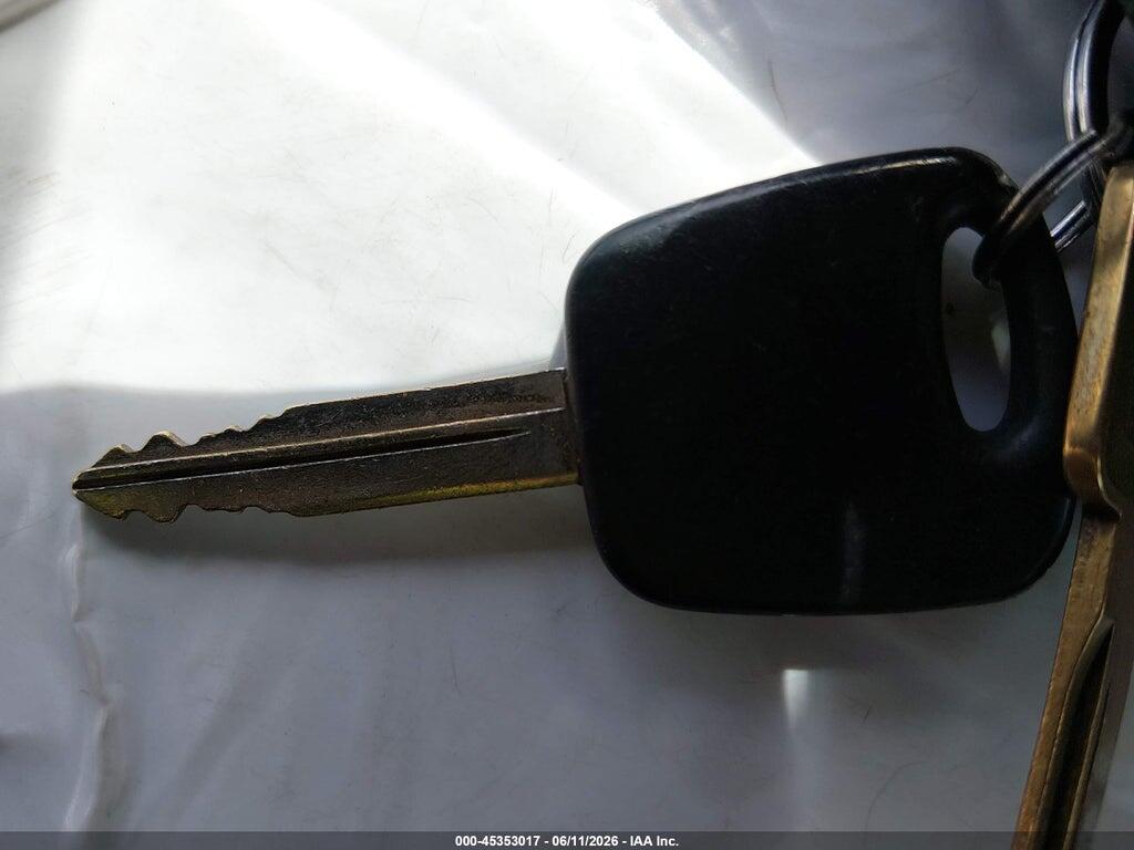 2MEFM74W8YX624596 2000 MERCURY GRAND MARQUIS photo no. 11