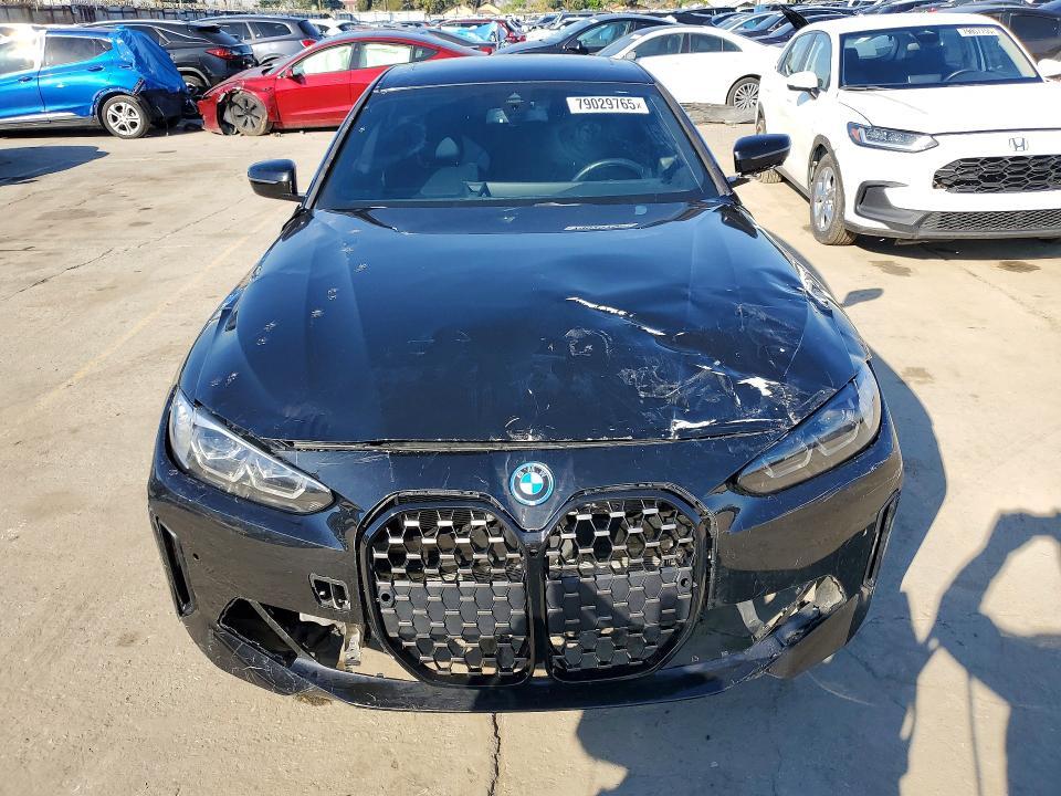 2023 BMW I4 EDRIVE 35 — Фото 5 из 12