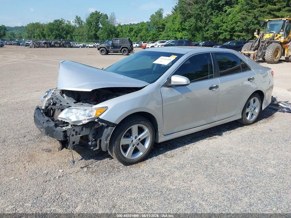 4T1BF1FK5CU037396 2012 TOYOTA CAMRY photo no. 2