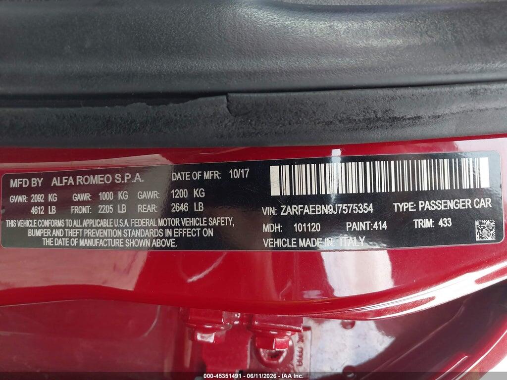 ZARFAEBN9J7575354 2018 ALFA ROMEO GIULIA photo no. 9