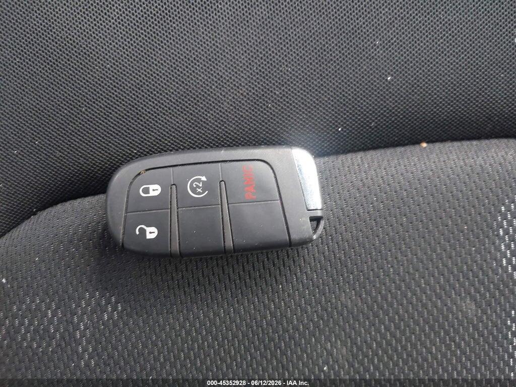 ZACCJABB1HPG06119 2017 JEEP RENEGADE photo no. 11