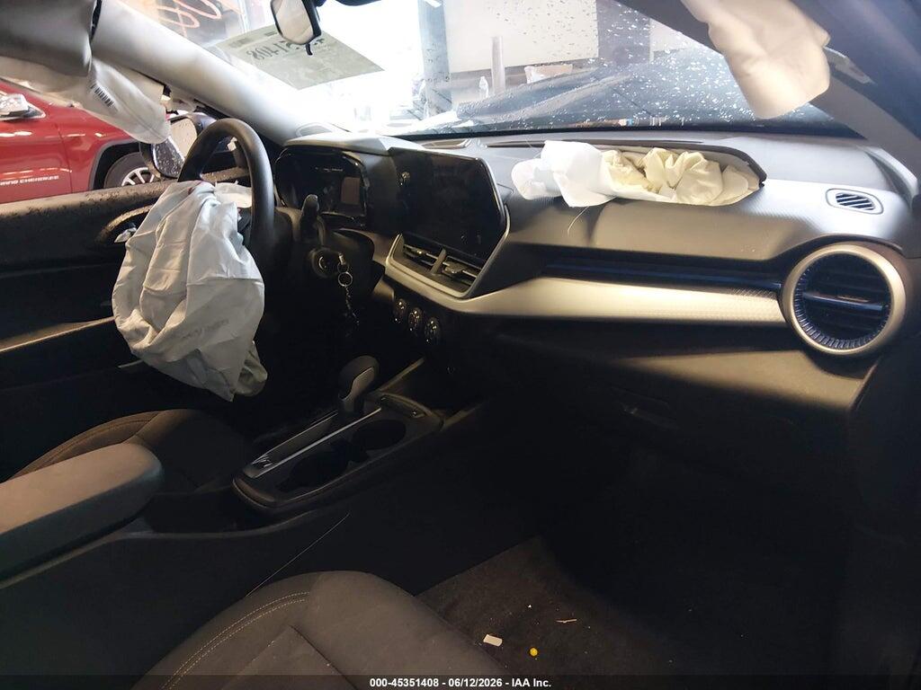 KL77LFE29RC058944 2024 CHEVROLET TRAX photo no. 5