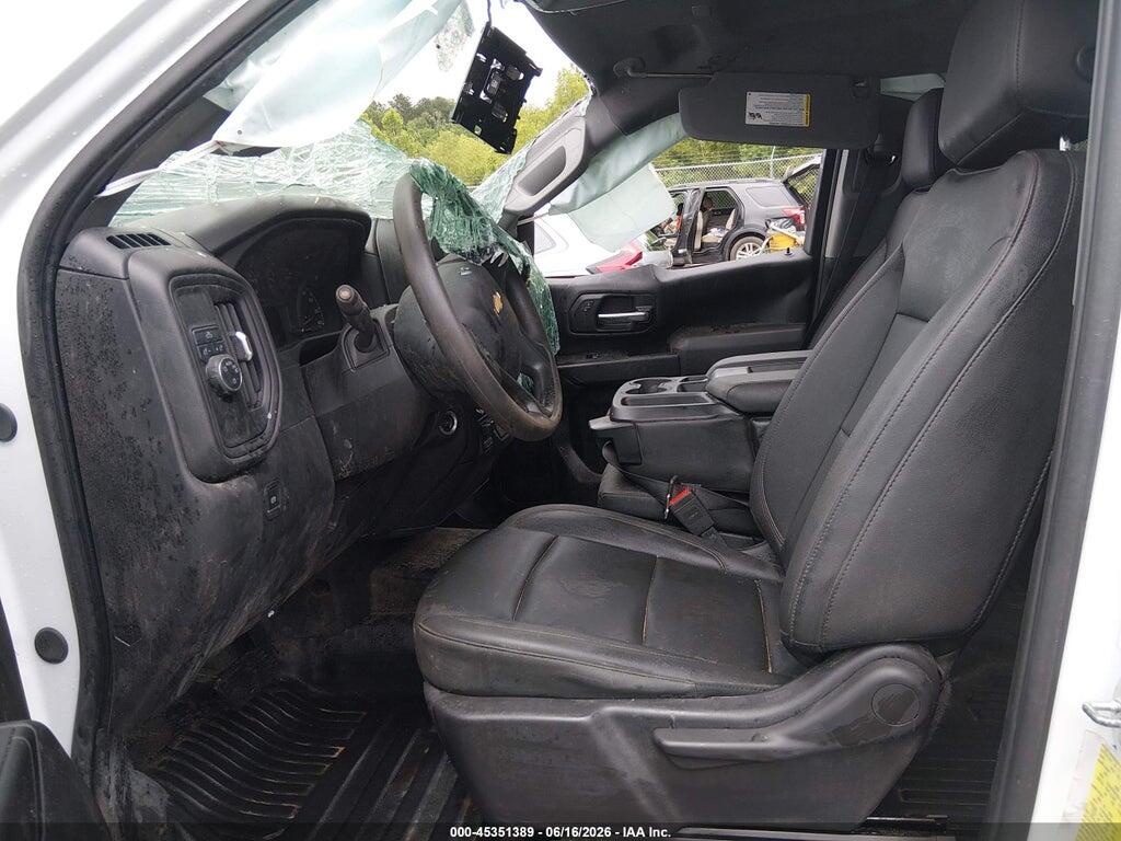 1GB1WLE76RF468209 2024 CHEVROLET SILVERADO 2500HD photo no. 5