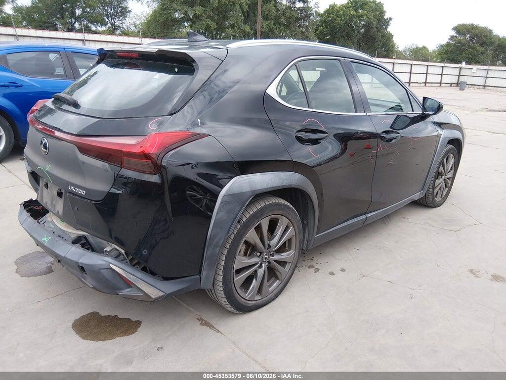 JTHY3JBH2K2009002 2019 LEXUS UX 200 photo no. 4