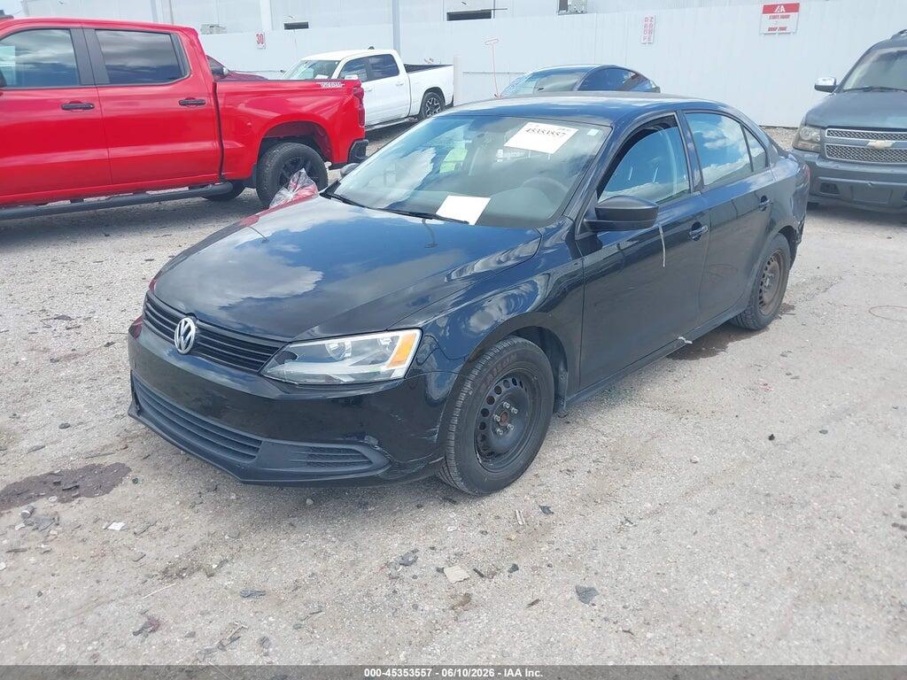 3VW2K7AJ3EM443618 2014 VOLKSWAGEN JETTA photo no. 2